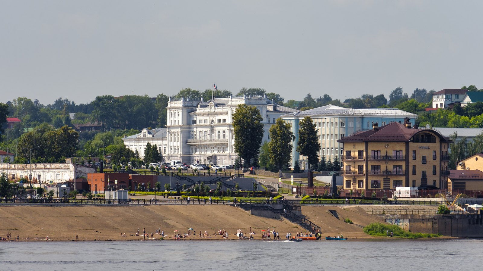 Река Кама у Сарапула